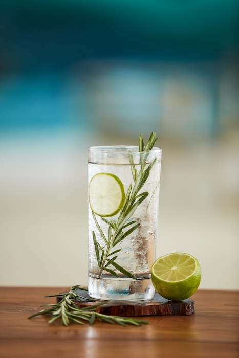 Dream Bar at Sun Siyam Olhuveli thumbnail 6
